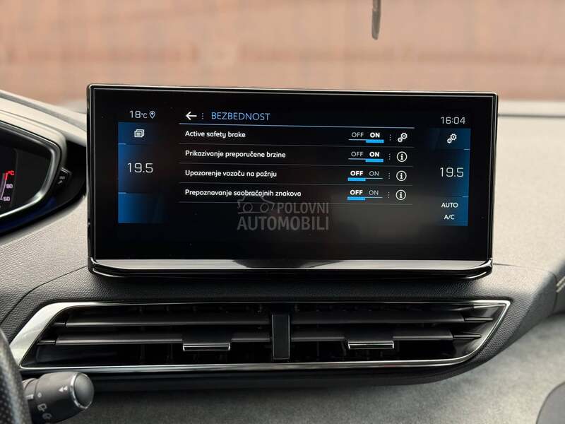 Peugeot 3008 GT/Auto/Kamera/Led