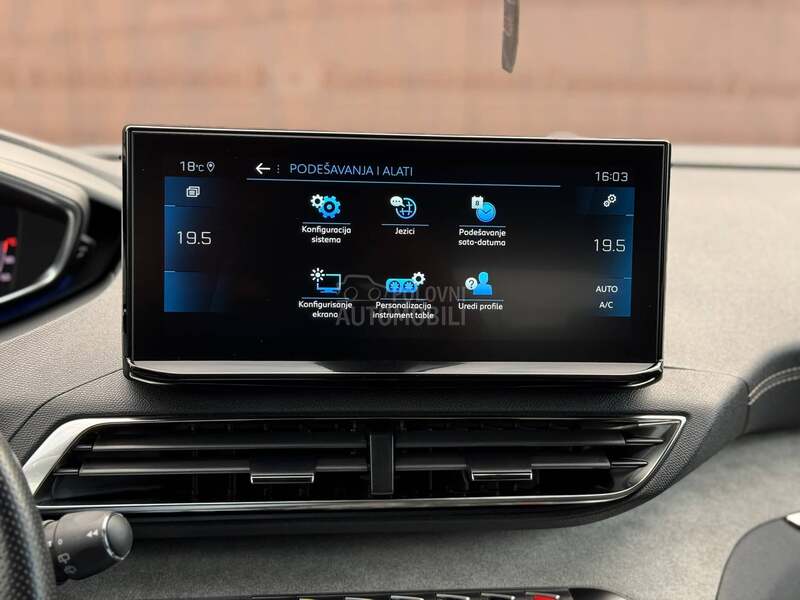 Peugeot 3008 GT/Auto/Kamera/Led