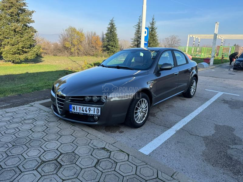 Alfa Romeo 159 