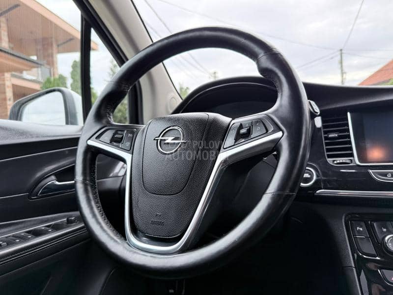 Opel Mokka X Švajcarska