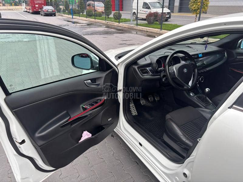 Alfa Romeo Giulietta Quadrifoglio