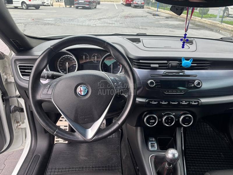Alfa Romeo Giulietta Quadrifoglio