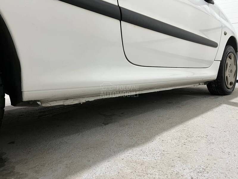 Peugeot 206 1.4 B