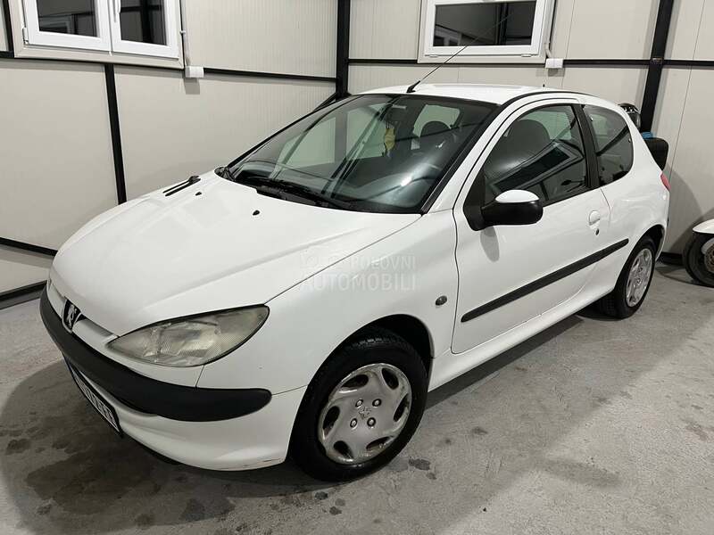 Peugeot 206 1.4 B