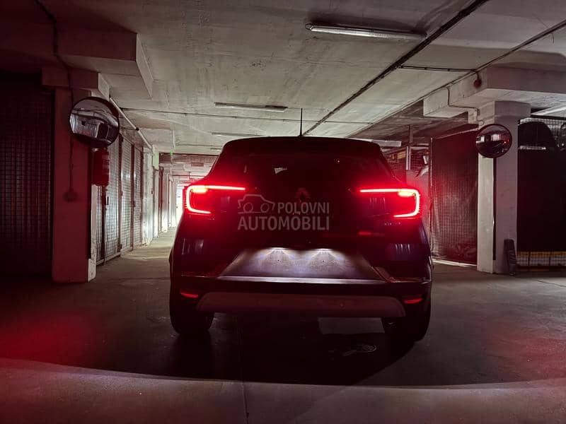 Renault Captur 1,6 E-TECH