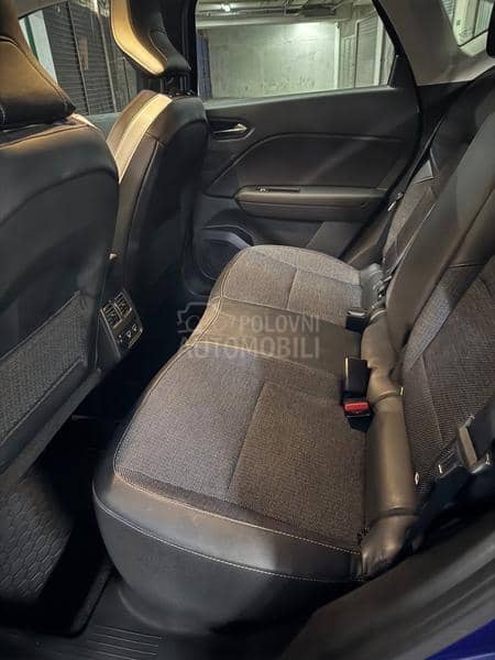 Renault Captur 1,6 E-TECH