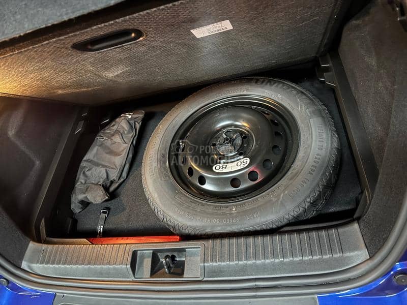 Renault Captur 1,6 E-TECH