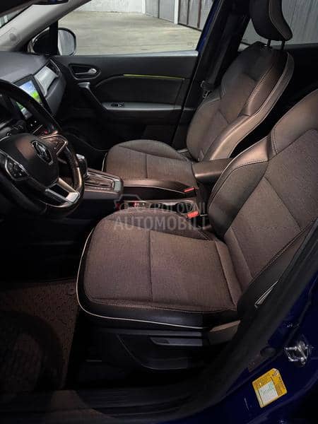 Renault Captur 1,6 E-TECH