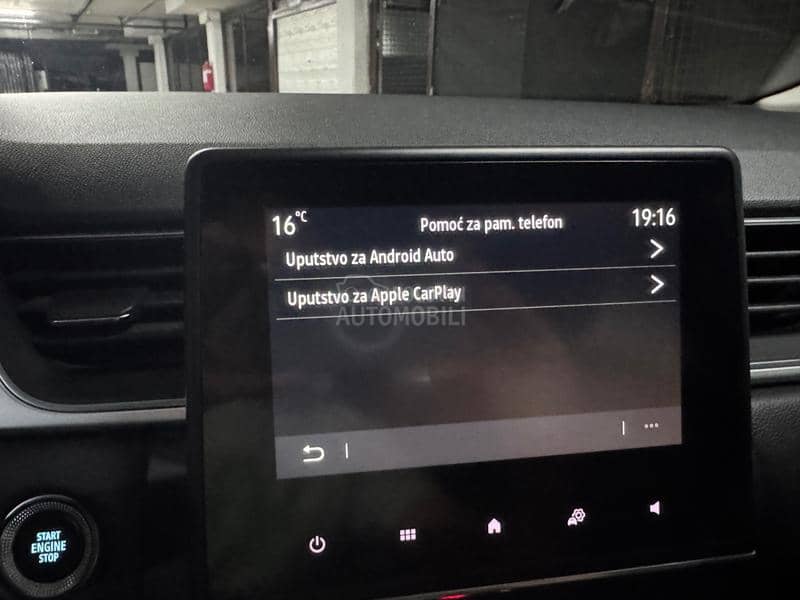 Renault Captur 1,6 E-TECH