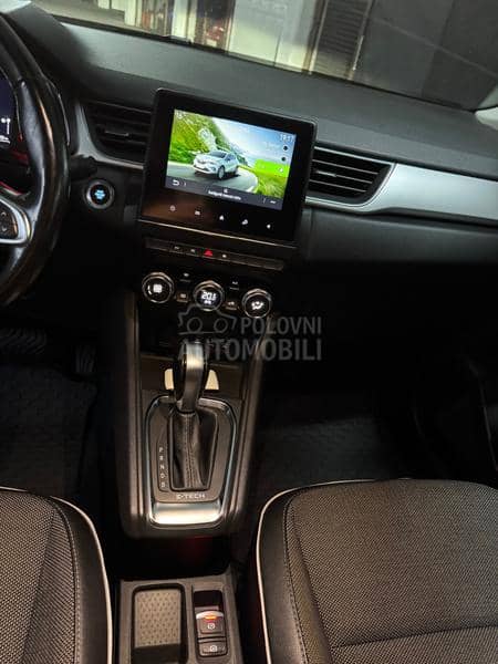 Renault Captur 1,6 E-TECH