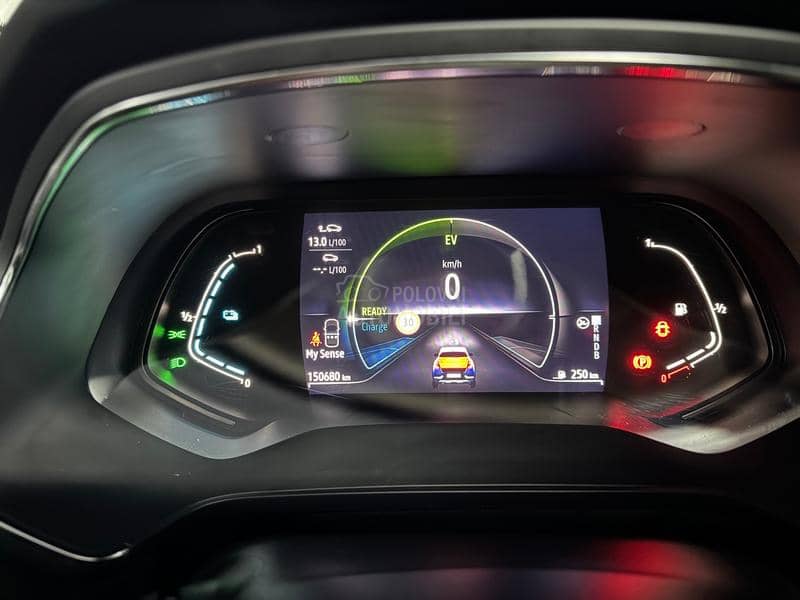 Renault Captur 1,6 E-TECH