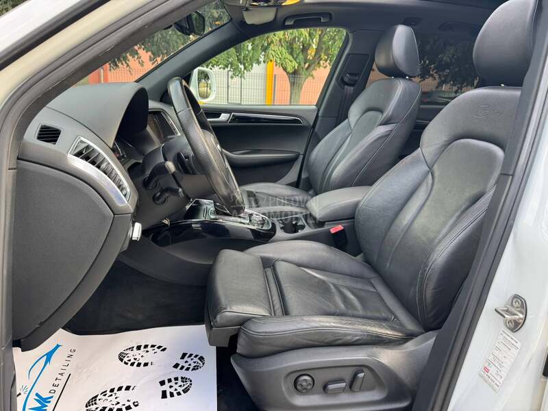 Audi Q5 3xS CH