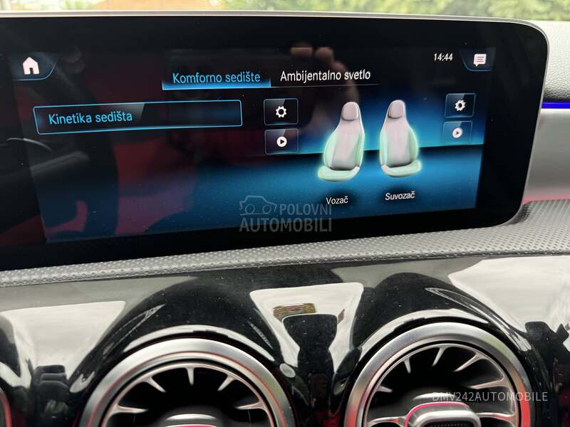 Mercedes Benz A 35 AMG 4 MATIC LED