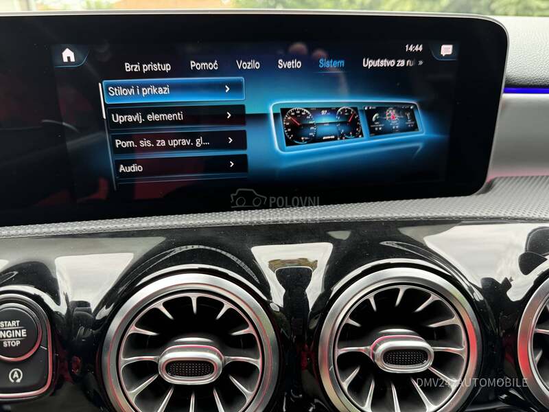 Mercedes Benz A 35 AMG 4 MATIC LED