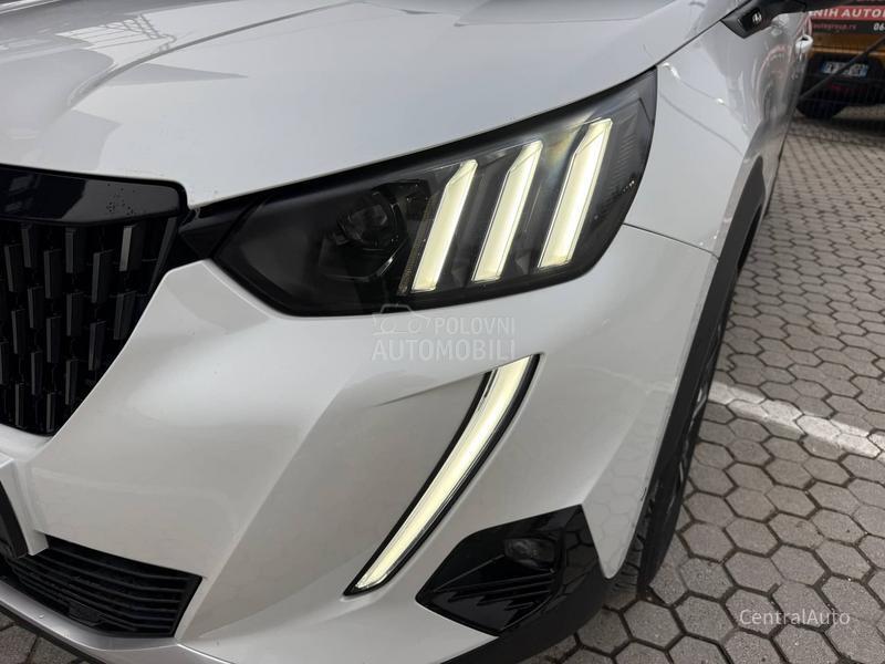 Peugeot 2008 1.5HDI GT perla