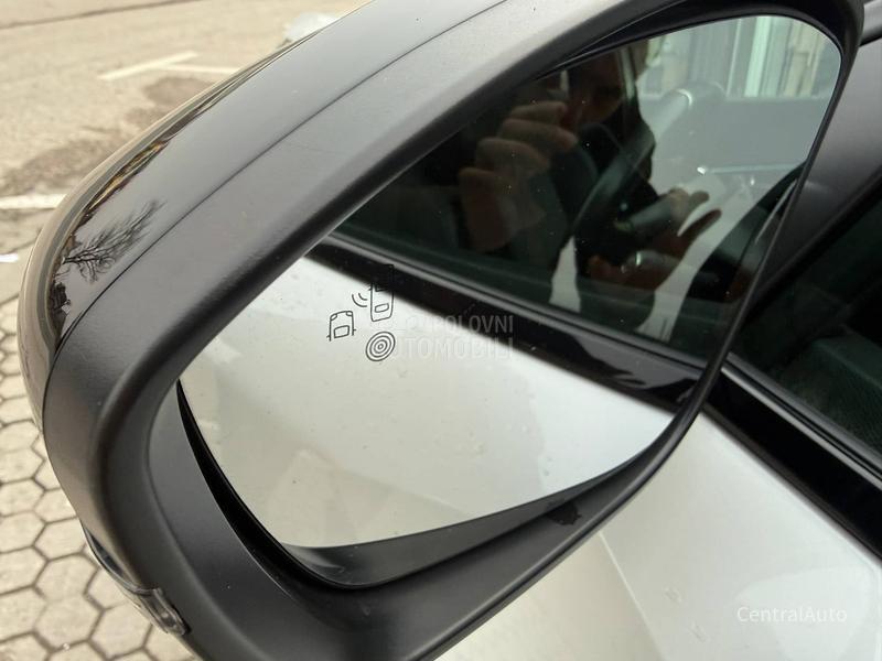 Peugeot 2008 1.5HDI GT perla