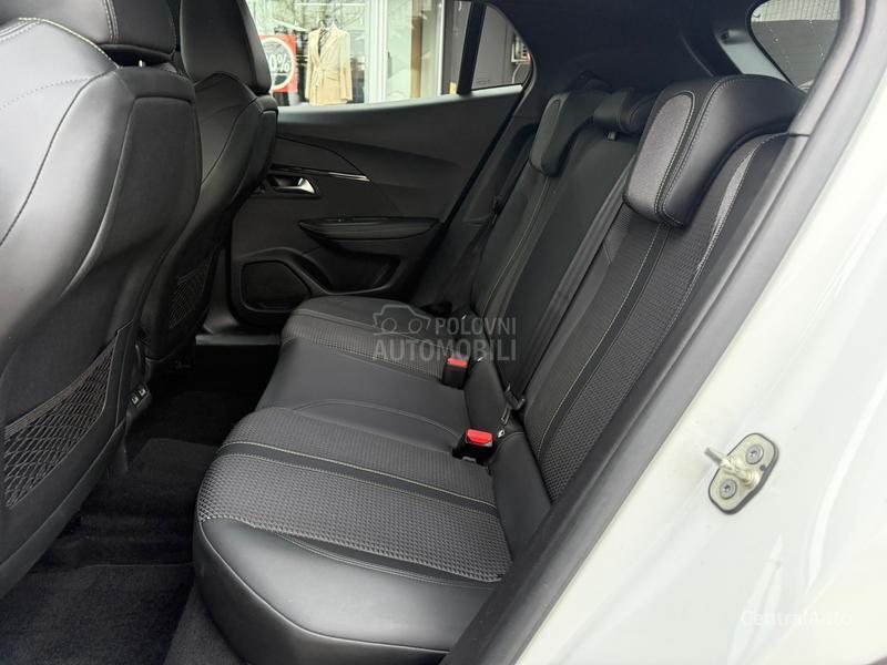 Peugeot 2008 1.5HDI GT perla