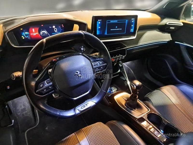 Peugeot 2008 1.5HDI GT perla