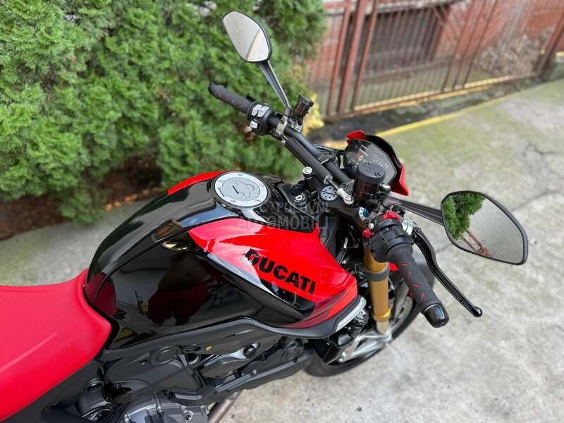 Ducati Monster 937 SP A2.Kat