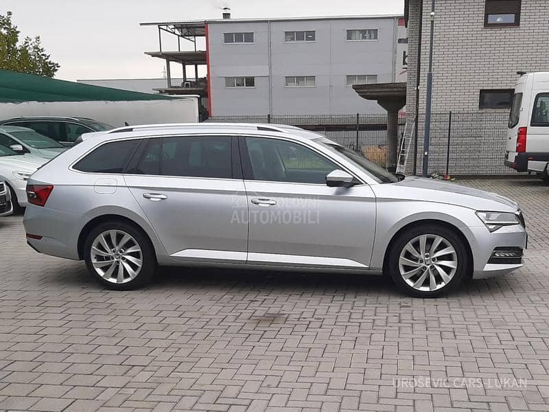 Škoda Superb 4x4 TDI DSG 200hp CH Škoda Superb 4x4 TDI DSG 200hp CH