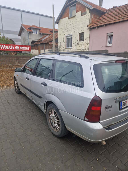 Ford Focus 