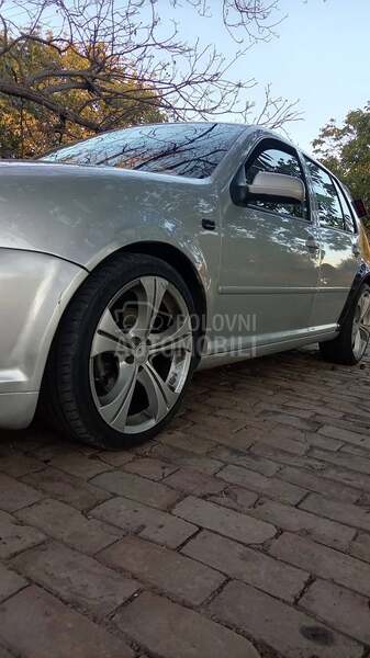 Volkswagen Golf 4 GTI