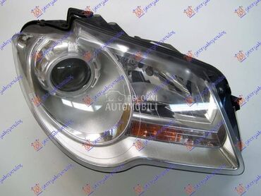 (NEMA) FAR (MARELLI) Desno za Volkswagen Touran od 2007. do 2010. god.