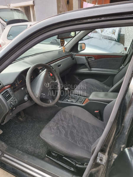 Mercedes Benz E 200 w210 , Restailing