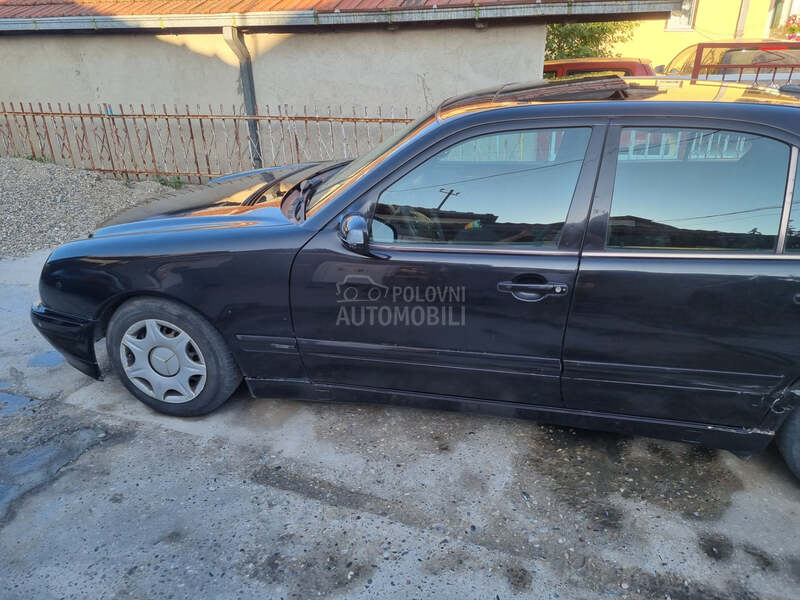 Mercedes Benz E 200 w210 , Restailing