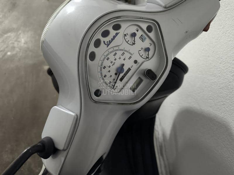 Vespa gt 125