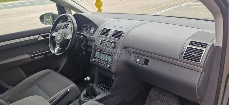 Volkswagen Touran 1.6 TDI