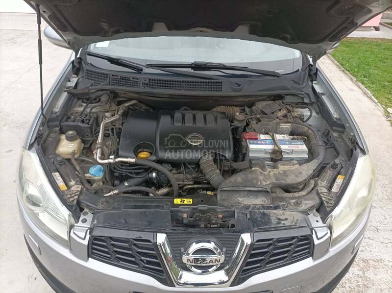 Nissan Qashqai 2.0D 4x4 ODLIČAN