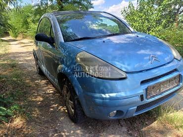 Citroen C3 pluriel 1.4 HD 2003. god. -  kompletan auto u delovima