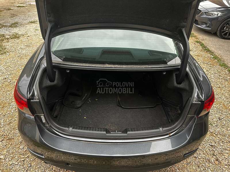 Mazda 6 2013. god. -  kompletan auto u delovima