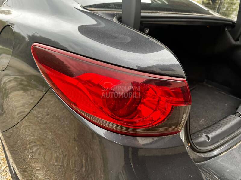 Mazda 6 2013. god. -  kompletan auto u delovima