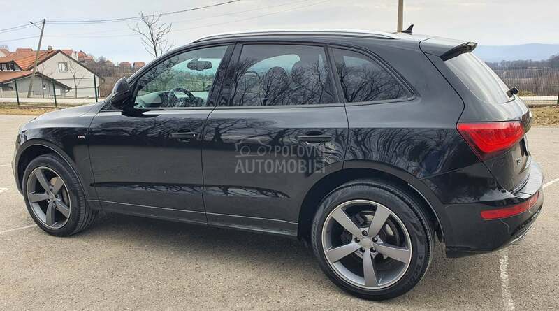 Audi Q5 2.0 TDI S-LINE
