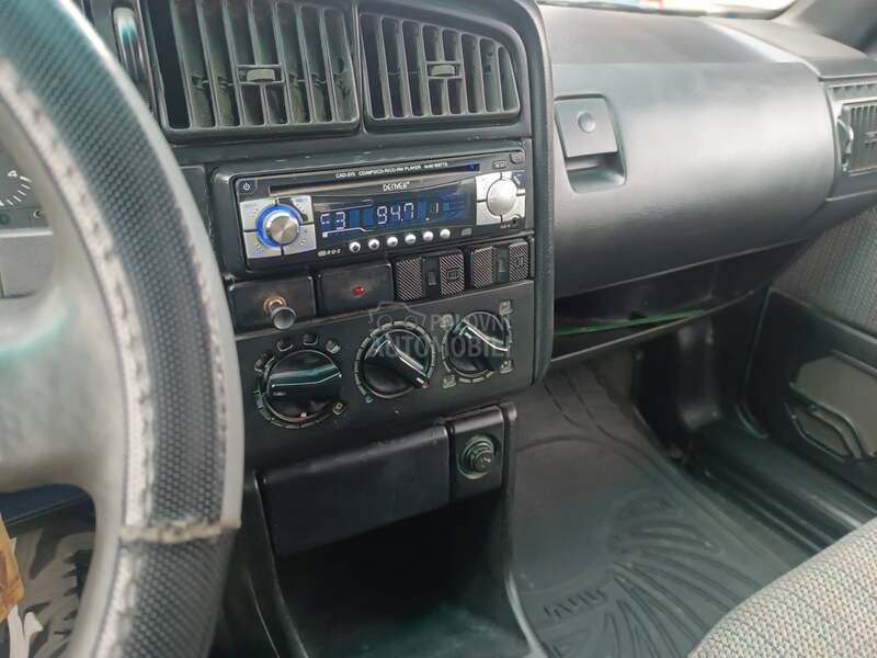 Volkswagen Passat B3 1.8