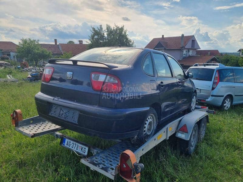 Seat Cordoba 1.4 2002. god. -  kompletan auto u delovima
