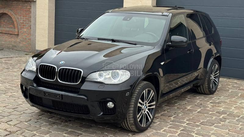 BMW X5 M3.0d 7 Sedista 2013 BMW X5 M3.0d 7 Sedista 2013