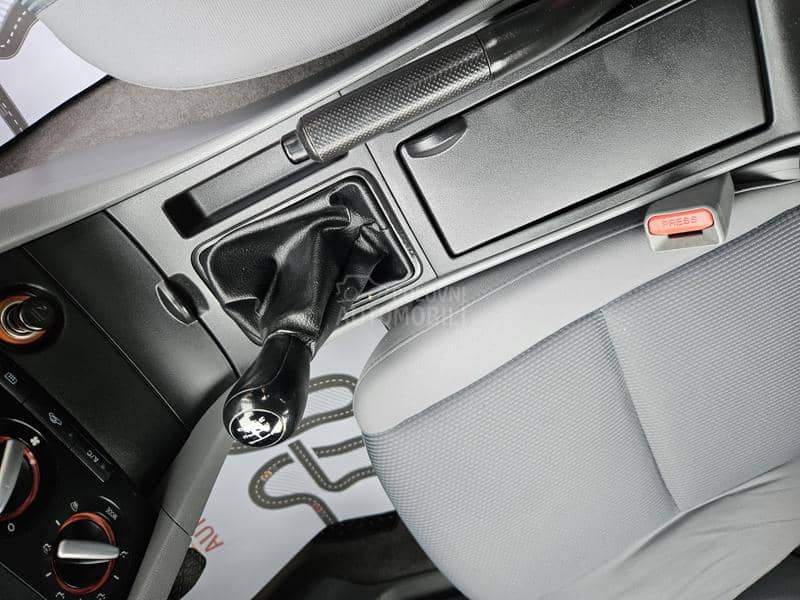 Mazda 3 1.4 ALU TOOP