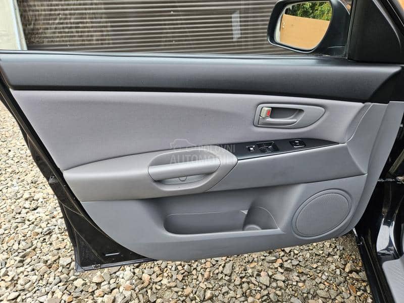 Mazda 3 1.4 ALU TOOP