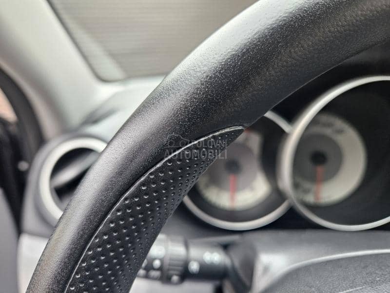 Mazda 3 1.4 ALU TOOP