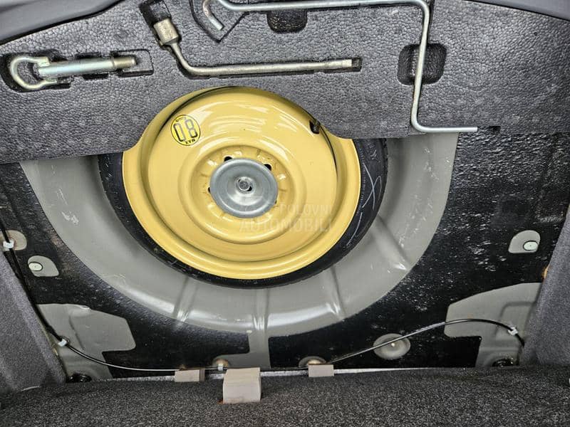 Mazda 3 1.4 ALU TOOP