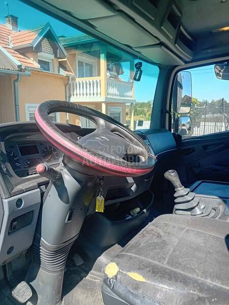 Mercedes Benz atego 812