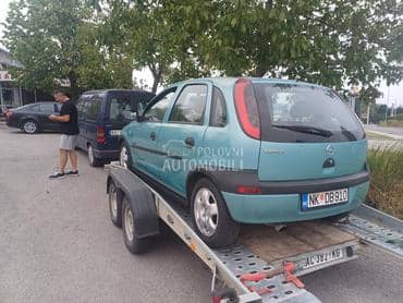 Opel Corsa C 1.2 2003. god. -  kompletan auto u delovima