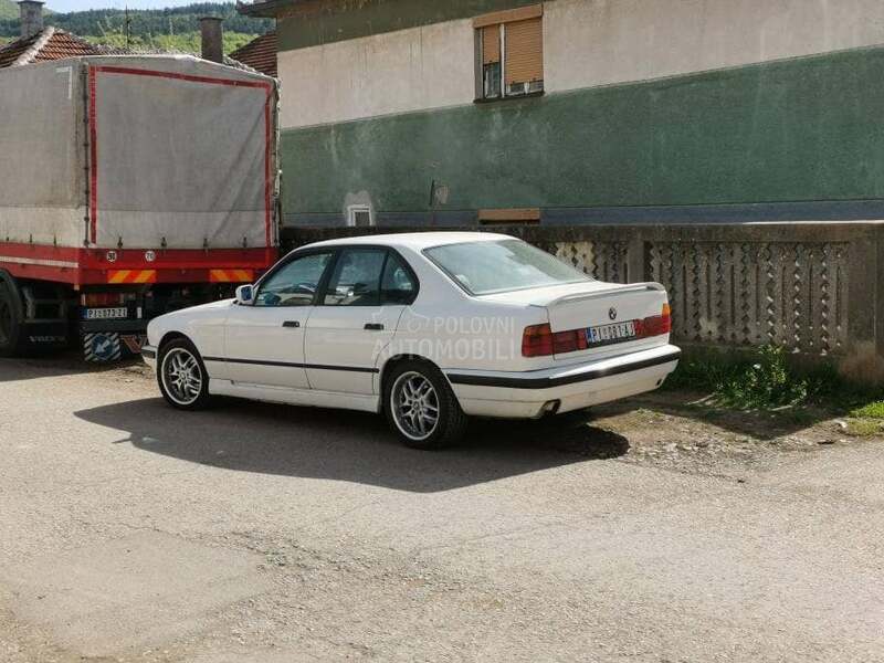 BMW 520 