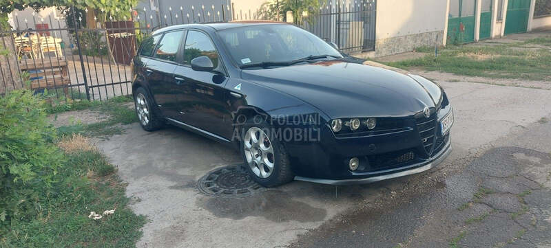 Alfa Romeo 159 1.9 JTDM 8v