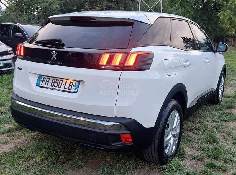 Peugeot 3008 BUSINESS PACK EAT8