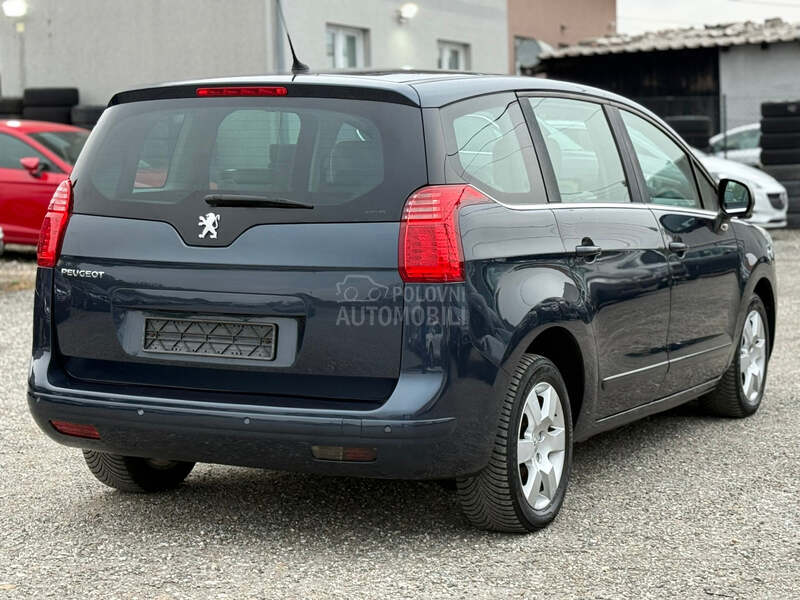 Peugeot 5008 2.0 HDI ALLURE CH
