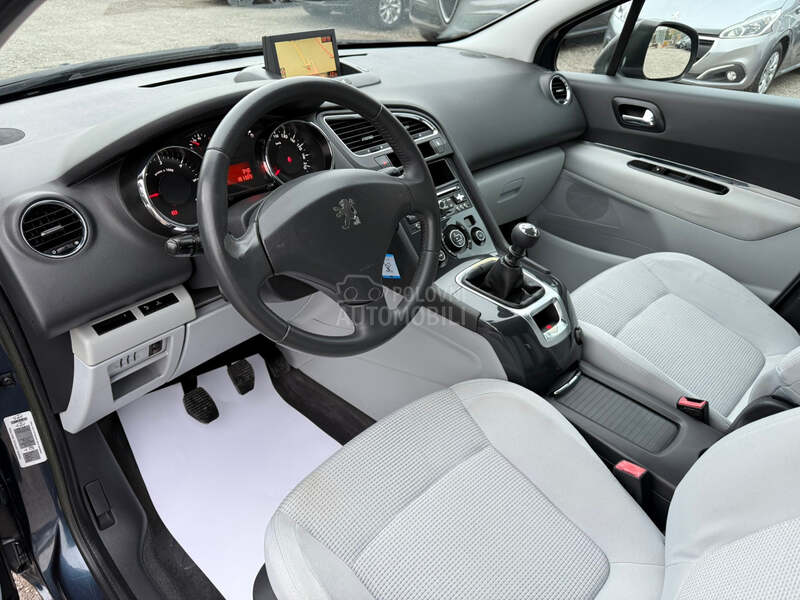 Peugeot 5008 2.0 HDI ALLURE CH